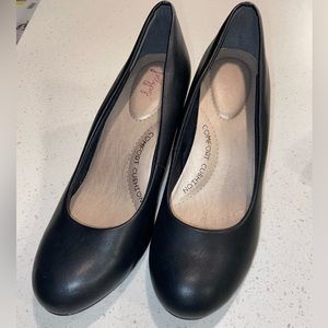 Black Jellypop Comfort Cushion Women’s 9 Shoe